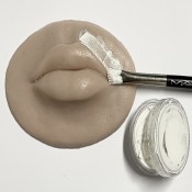 White cream Anna Dermo